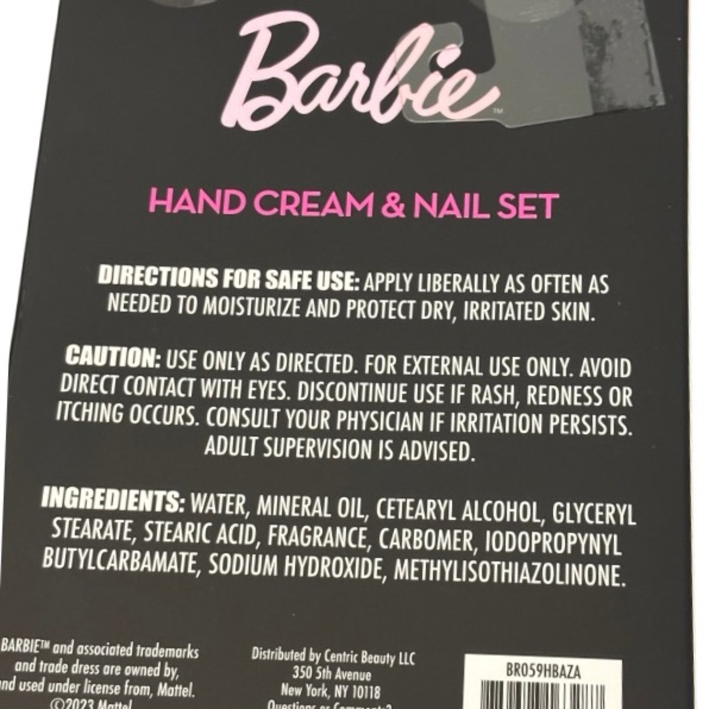 Barbie Gift Set - Picture 5 of 5